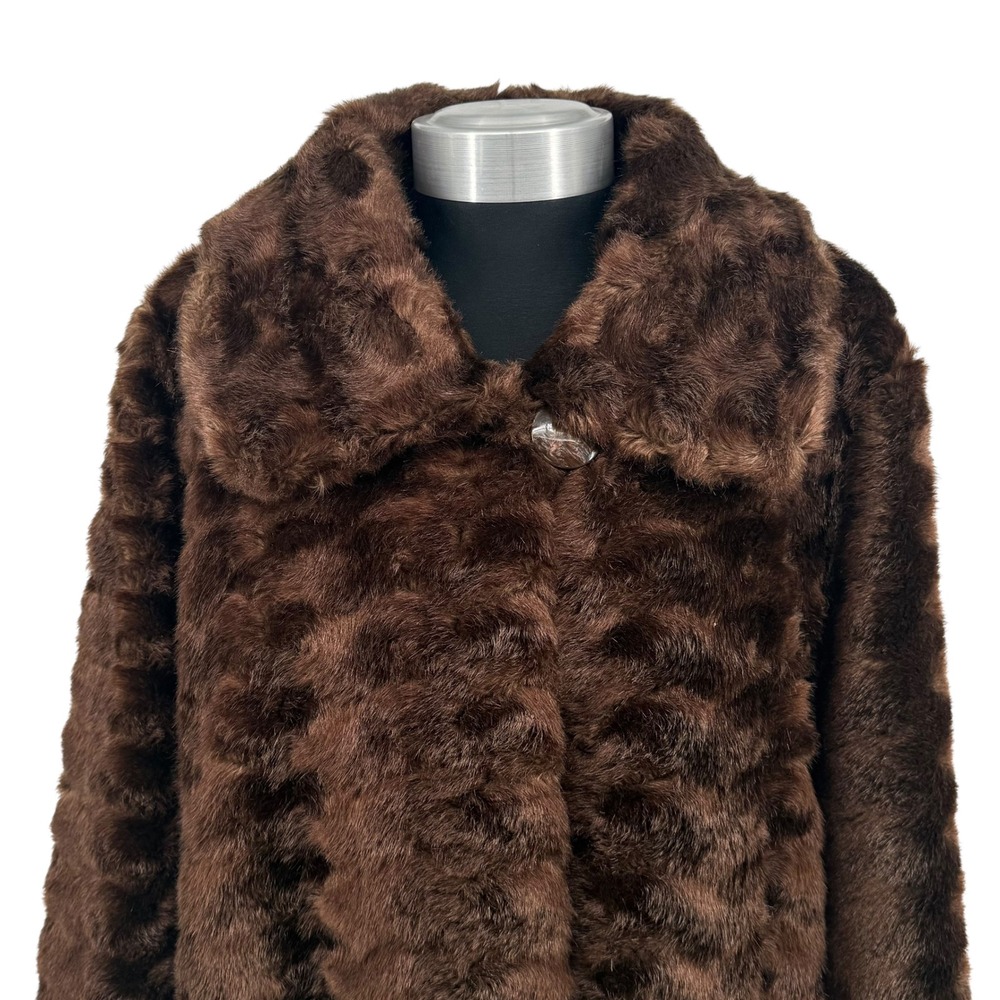 Vintage Dennis Basso Brown Faux Fur Coat Lapel Collar Winter Womens size M‎ - Picture 2 of 16